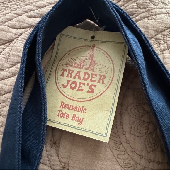 Trader Joe’s Large Bag - Picture 2 of 4